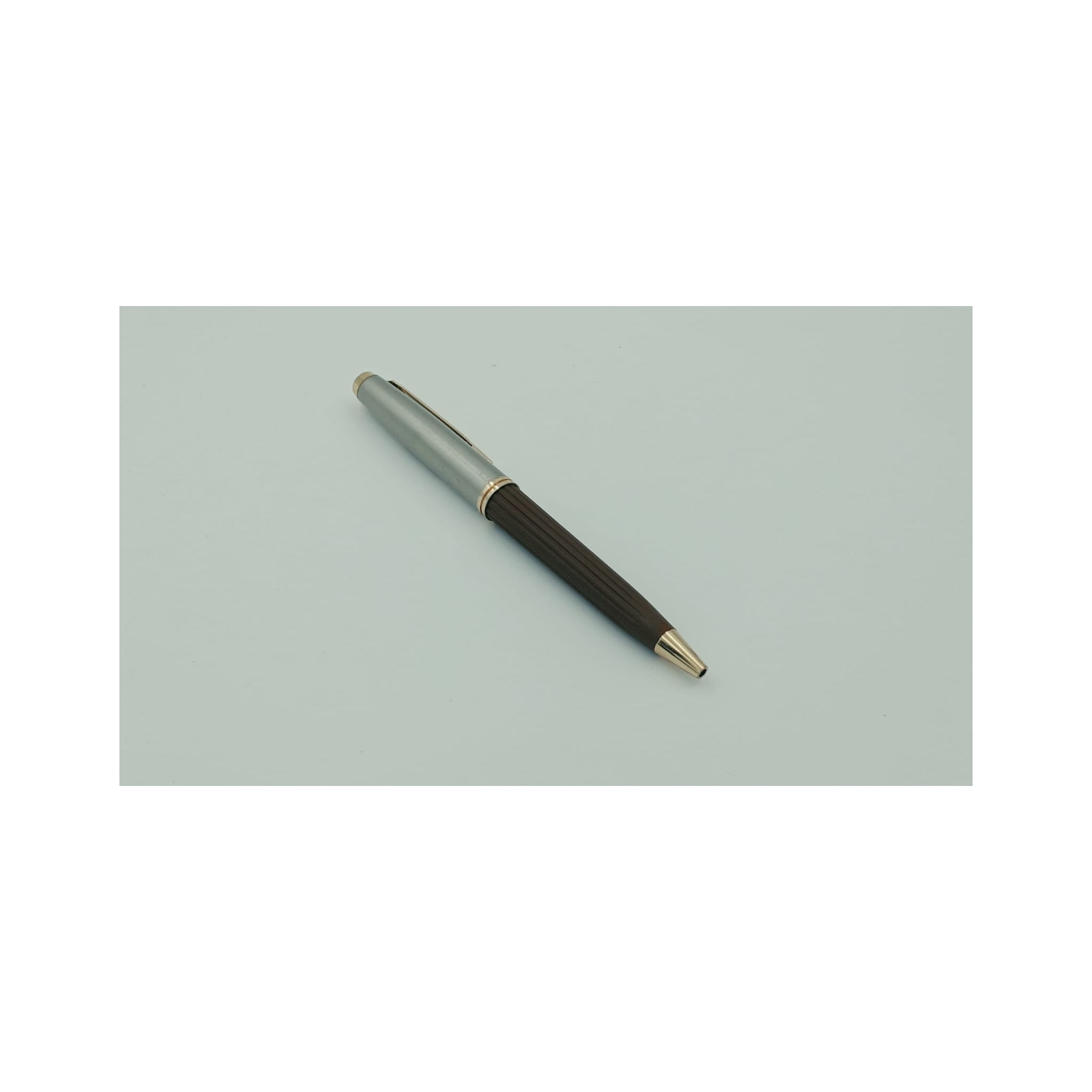 Silver & Walnut Wood-Grain Twist Pen - Silver / Brown Pen | GiftAGuru